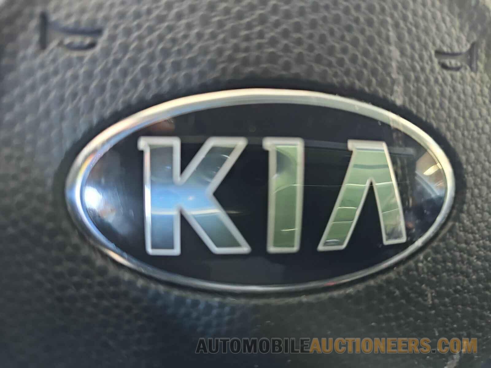 KNDJP3A57K7920567 Kia Soul 2019