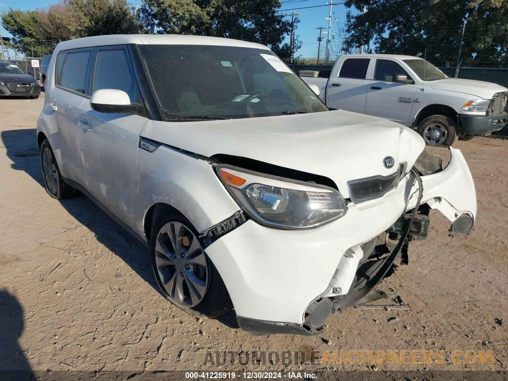 KNDJP3A58F7179674 KIA SOUL 2015