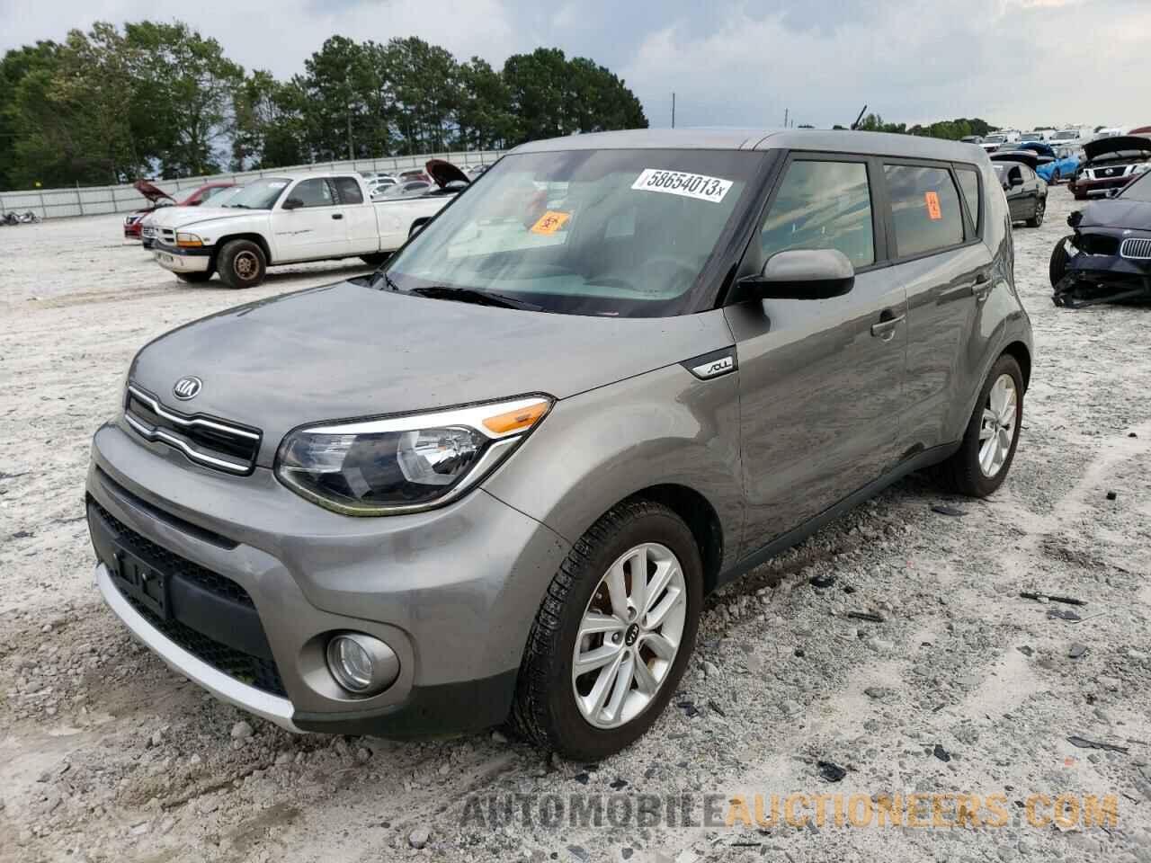 KNDJP3A58J7511637 KIA SOUL 2018