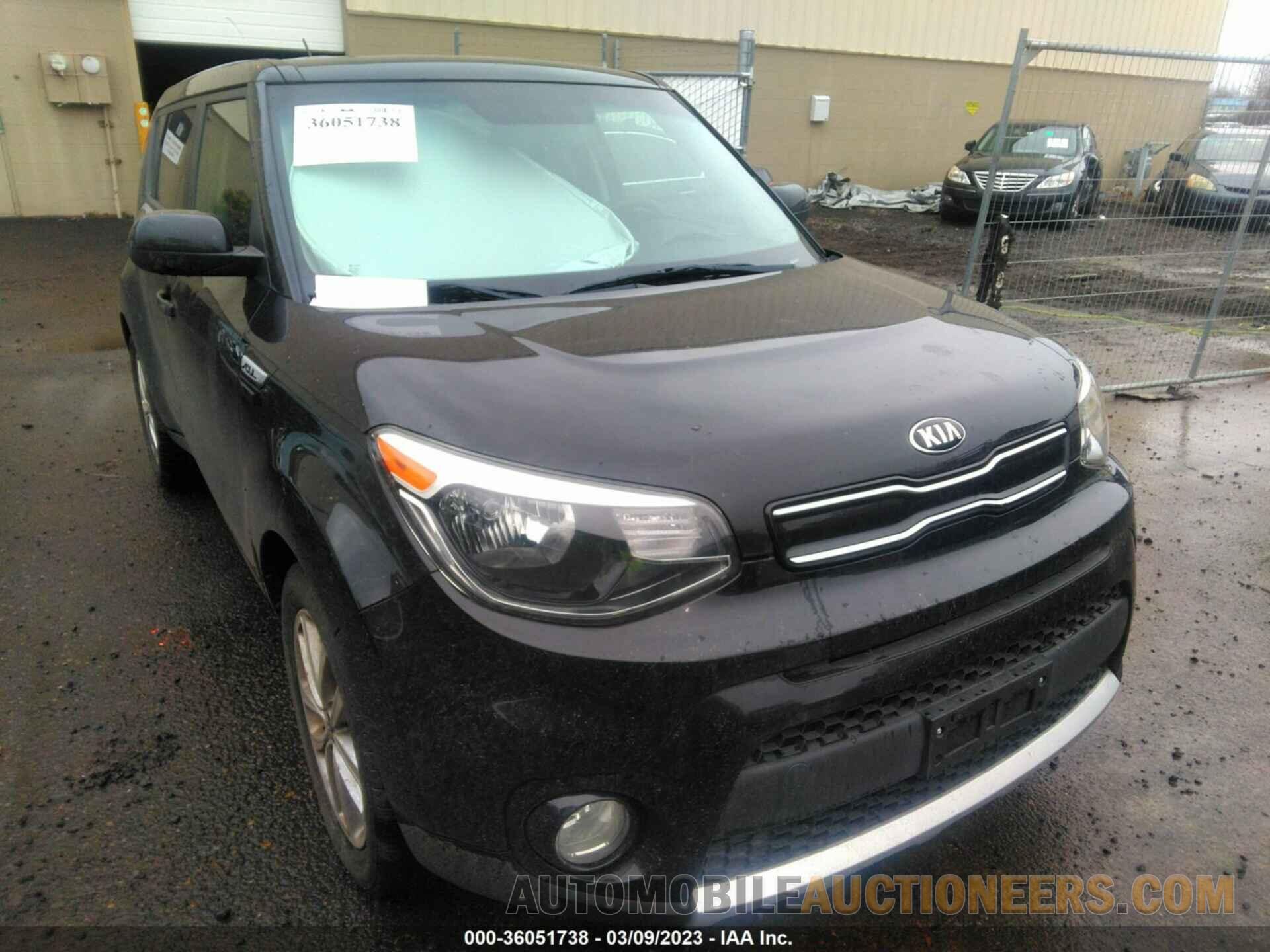 KNDJP3A58J7528860 KIA SOUL 2018