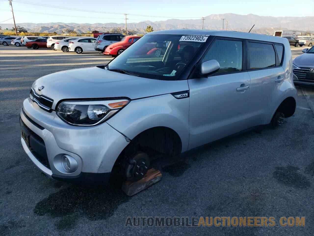 KNDJP3A58J7532987 KIA SOUL 2018