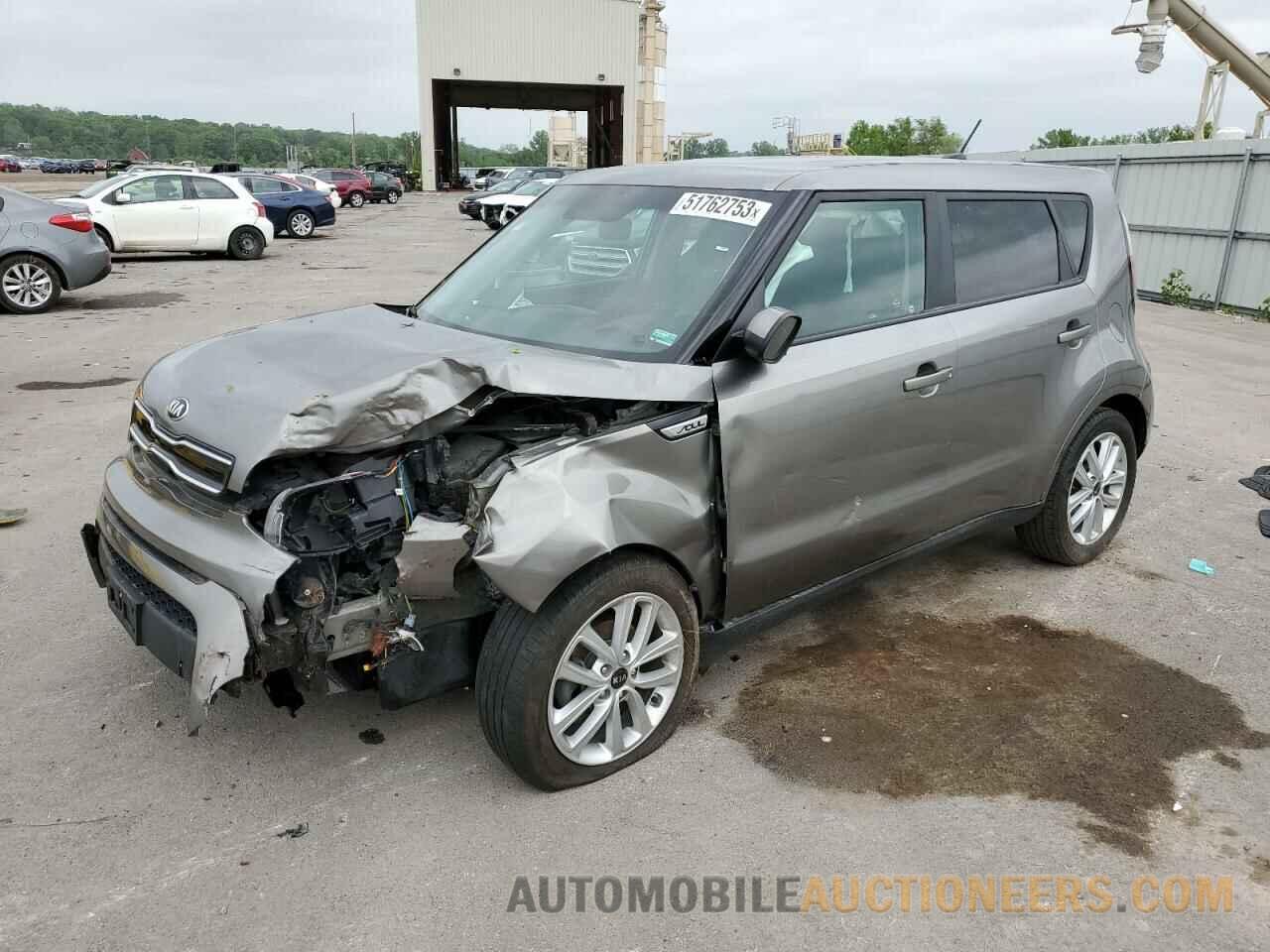 KNDJP3A58J7550261 KIA SOUL 2018