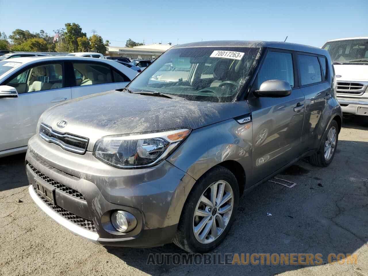 KNDJP3A58J7599380 KIA SOUL 2018