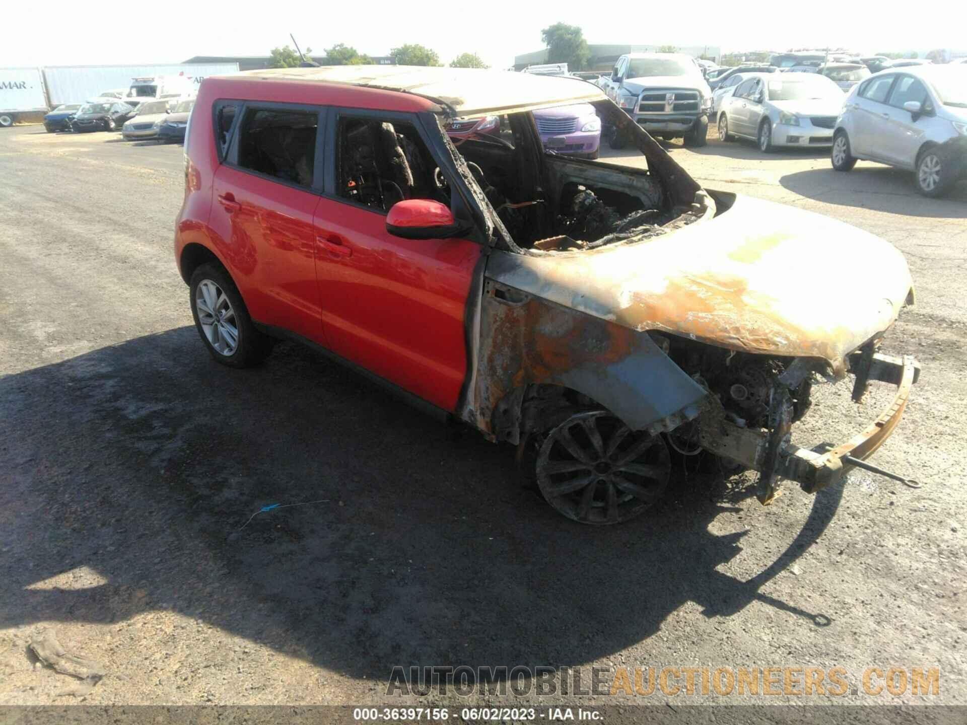 KNDJP3A58J7607803 KIA SOUL 2018