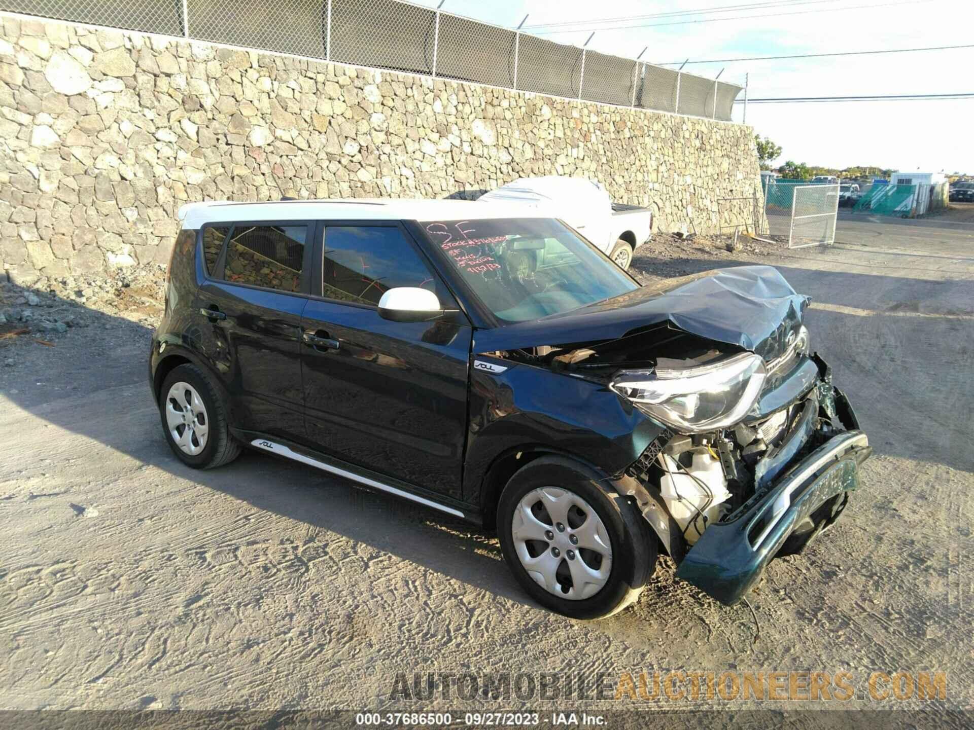 KNDJP3A58J7614413 KIA SOUL 2018