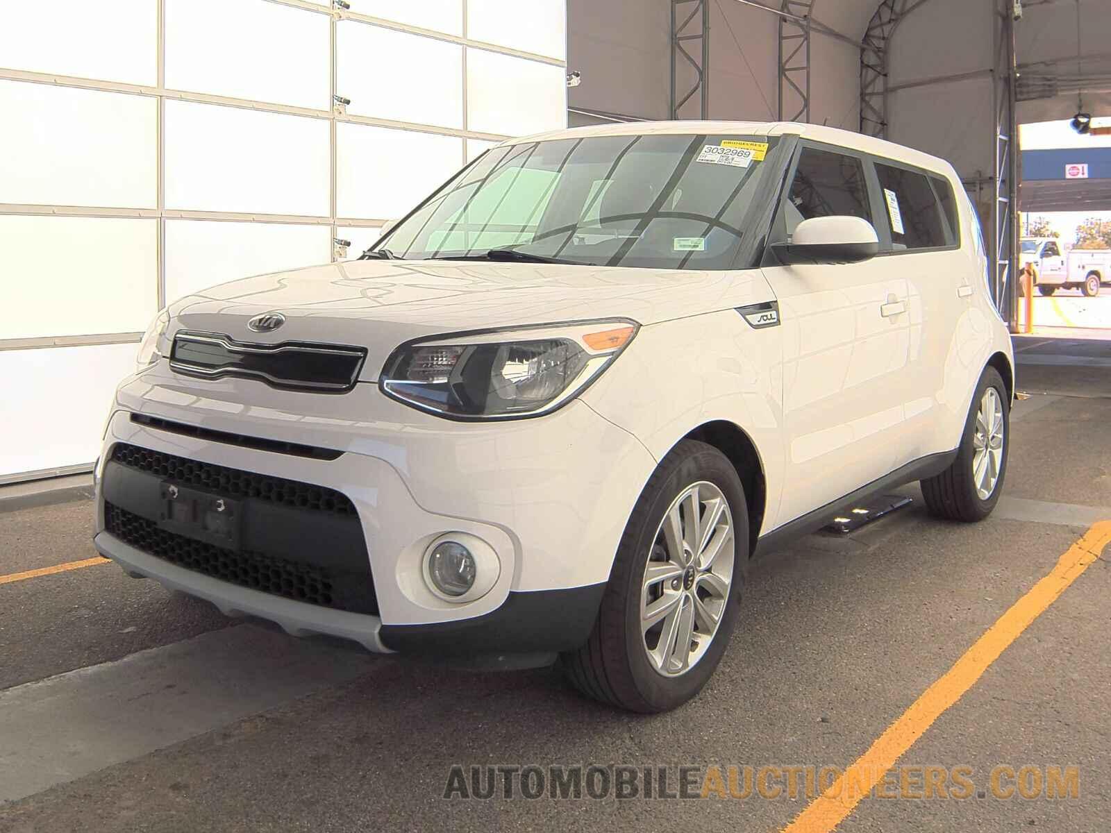 KNDJP3A58K7662074 Kia Soul 2019