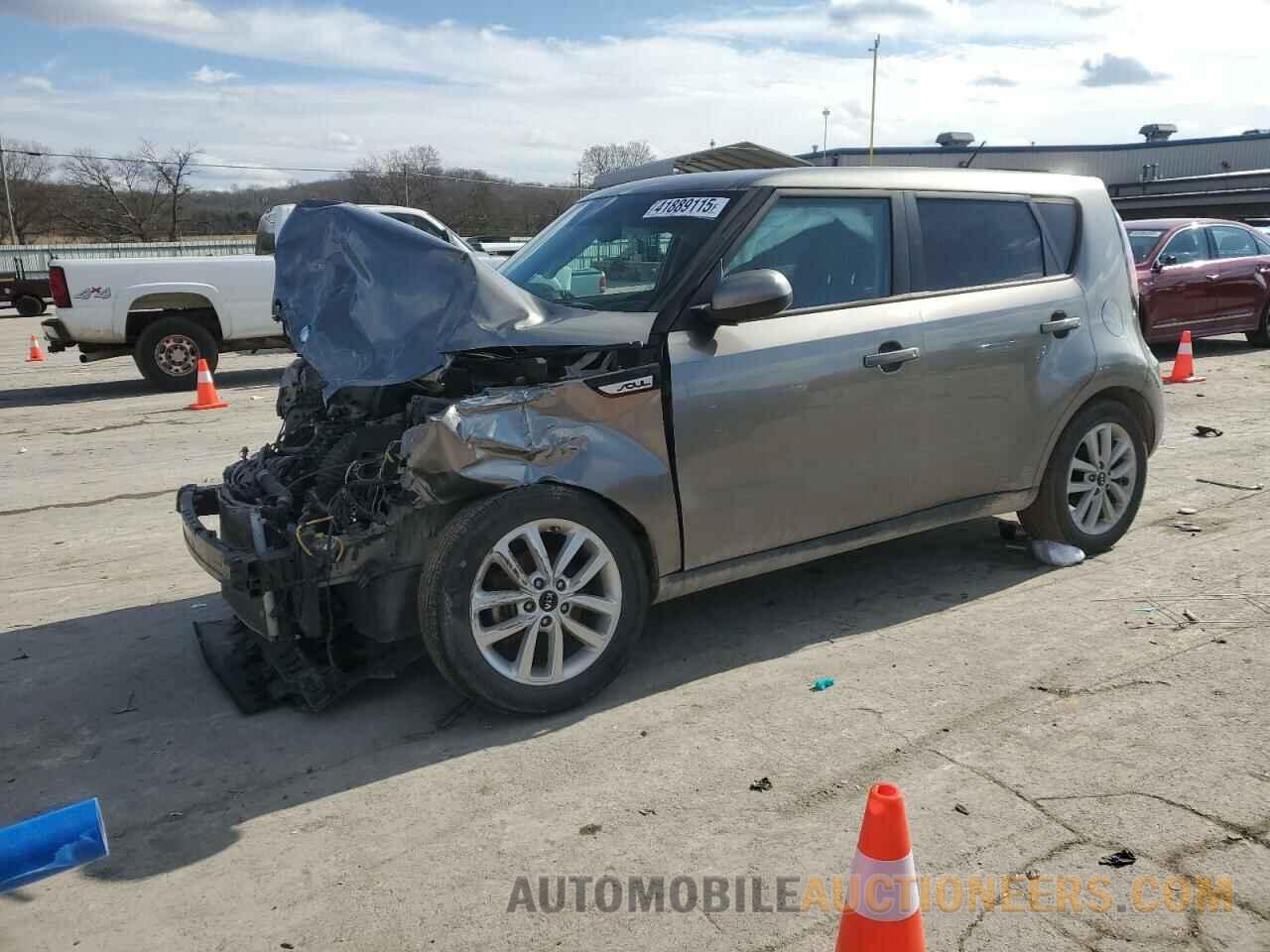 KNDJP3A58K7664472 KIA SOUL 2019