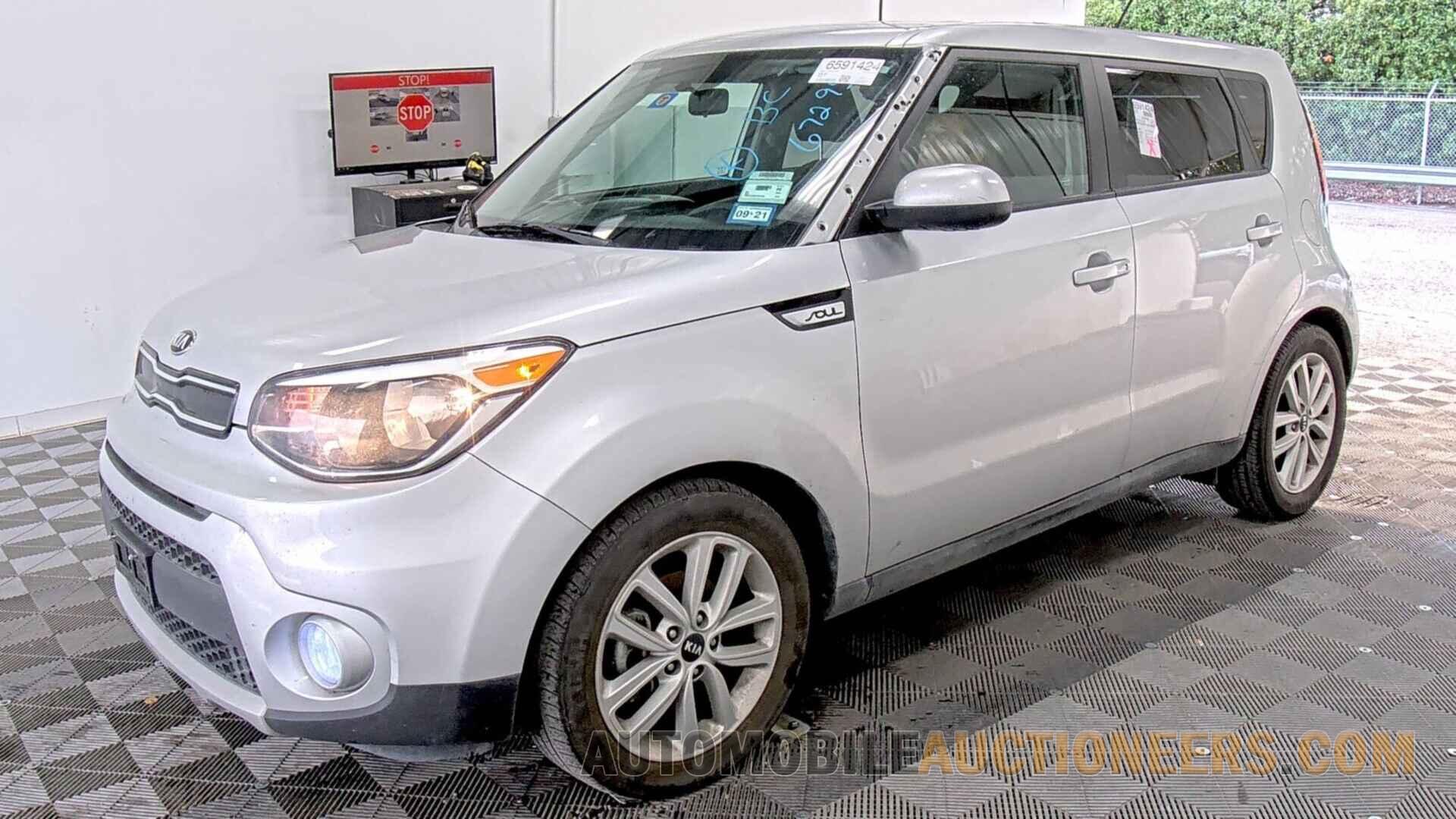 KNDJP3A58K7672958 Kia Soul 2019