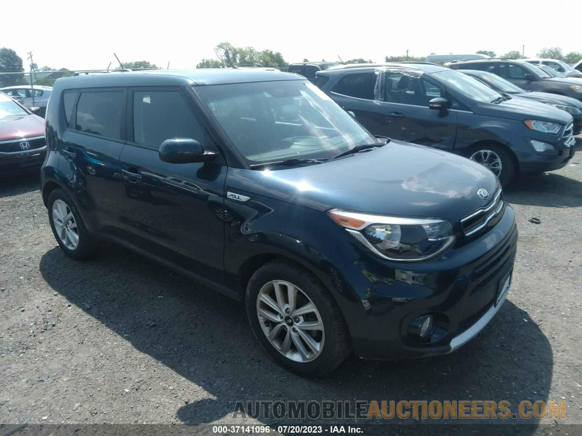 KNDJP3A59J7505524 KIA SOUL 2018