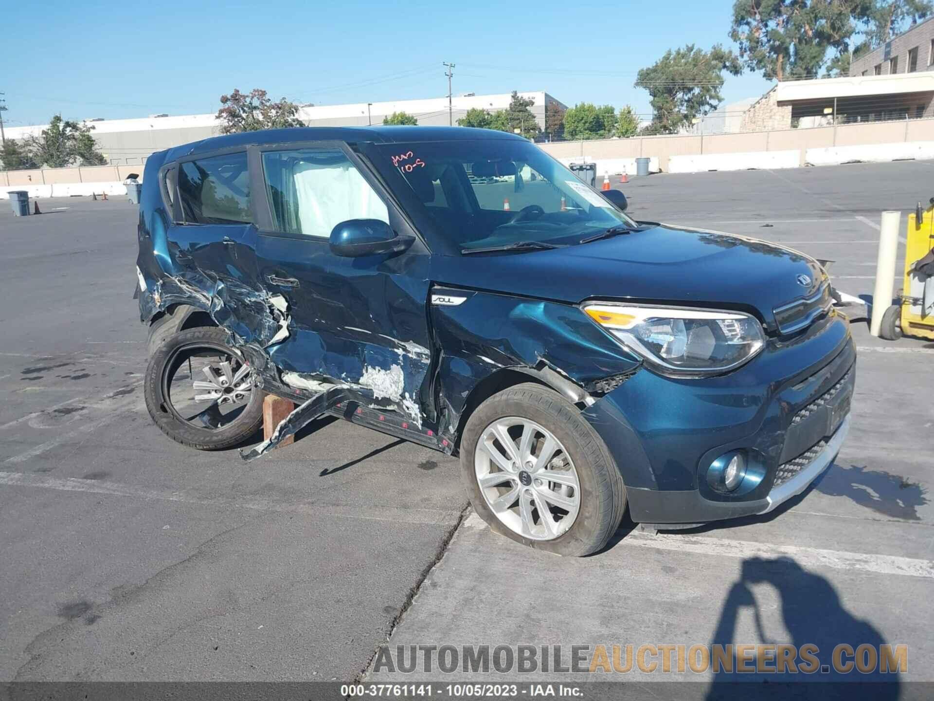 KNDJP3A59J7570759 KIA SOUL 2018