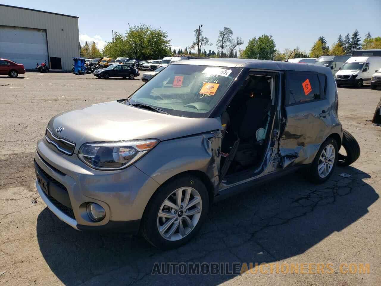 KNDJP3A59J7580773 KIA SOUL 2018