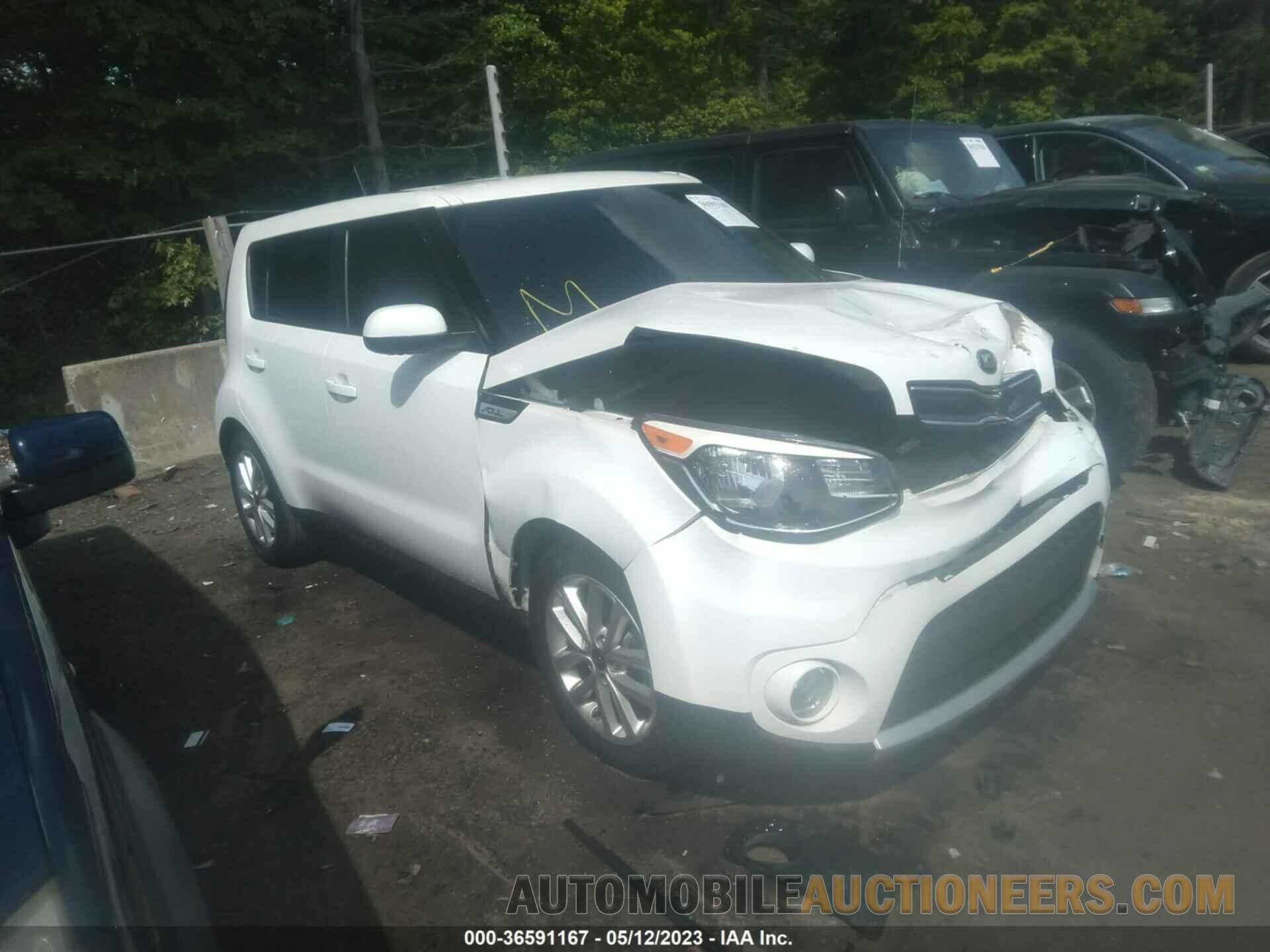 KNDJP3A59J7605882 KIA SOUL 2018