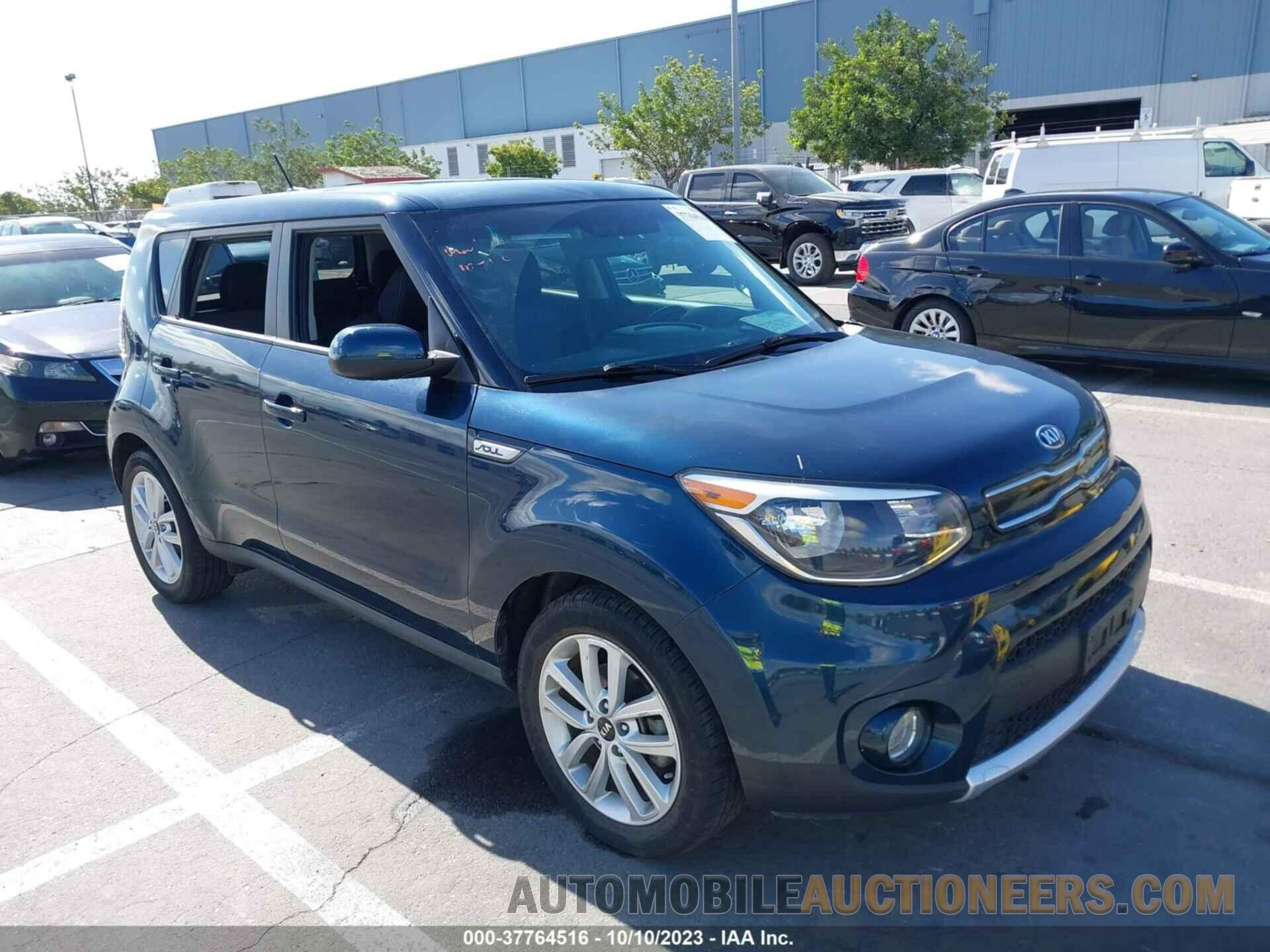 KNDJP3A59J7619216 KIA SOUL 2018