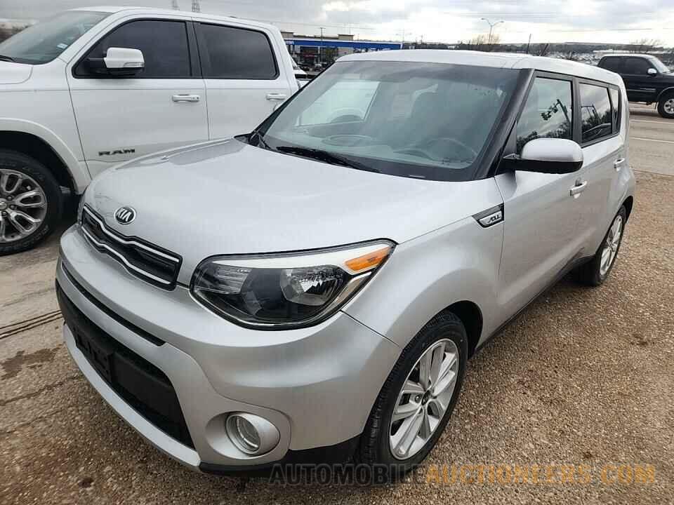 KNDJP3A5XH7416801 Kia Soul 2017