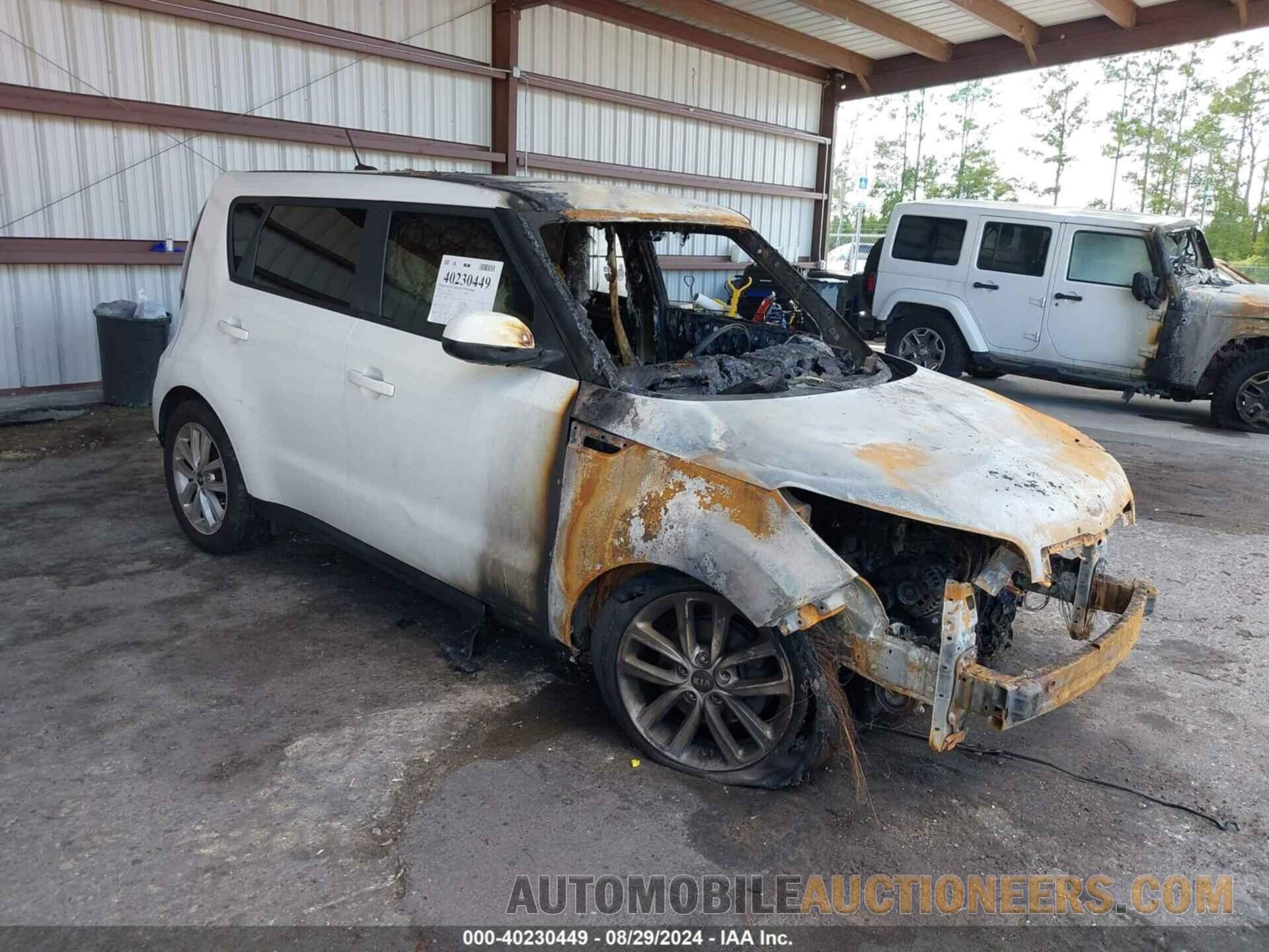 KNDJP3A5XH7417639 KIA SOUL 2017