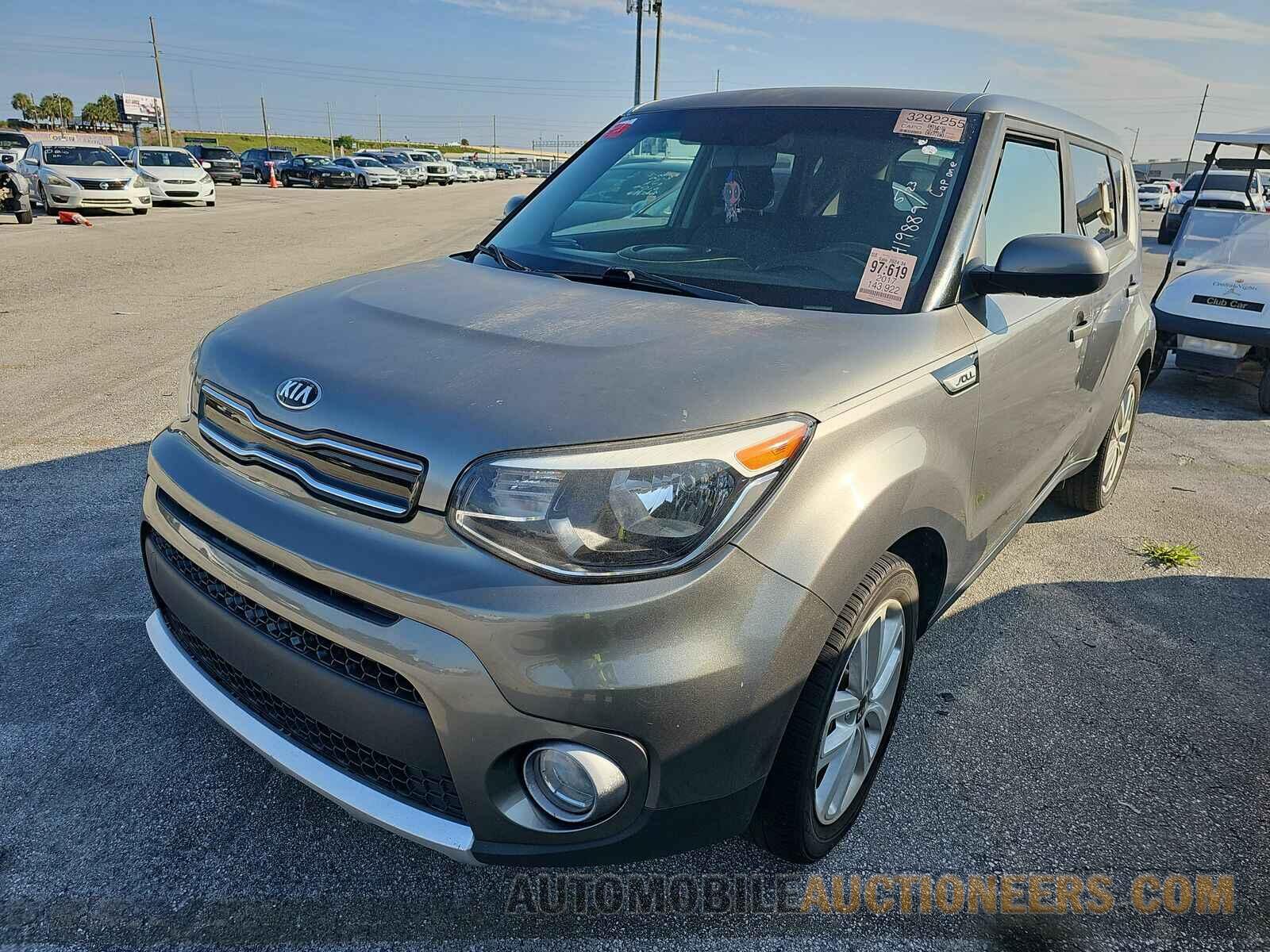 KNDJP3A5XH7419889 Kia Soul 2017