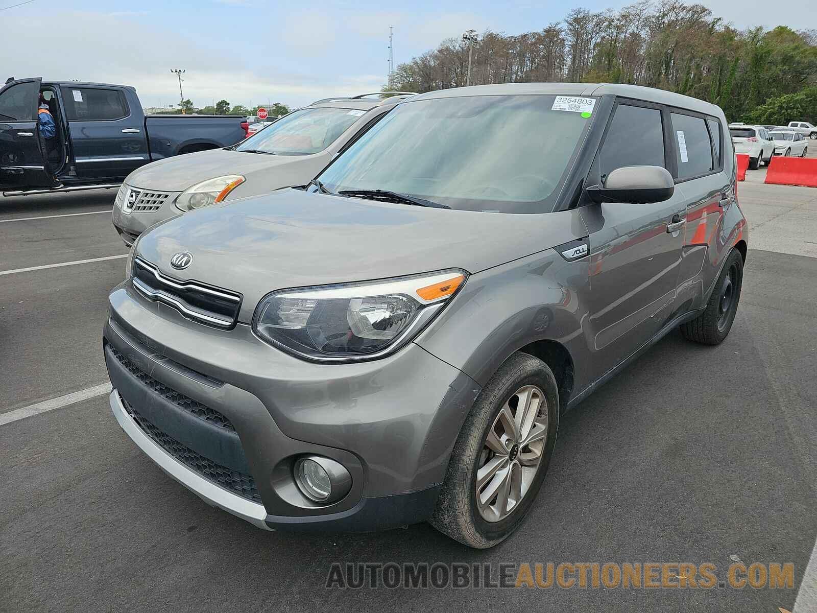 KNDJP3A5XJ7517424 Kia Soul 2018