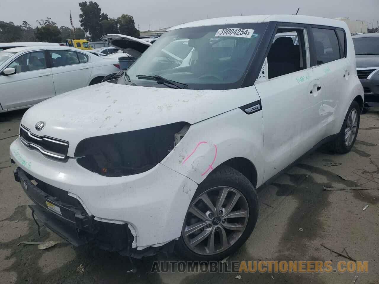 KNDJP3A5XJ7527127 KIA SOUL 2018