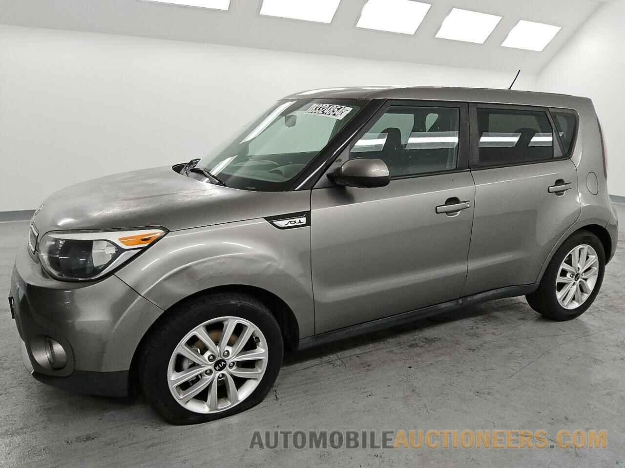 KNDJP3A5XJ7540105 KIA SOUL 2018