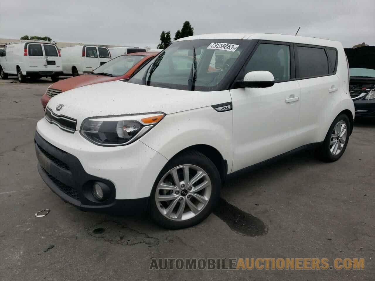 KNDJP3A5XJ7568602 KIA SOUL 2018