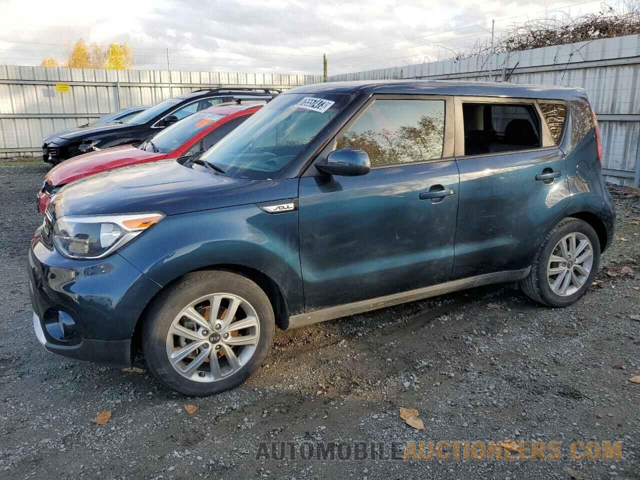 KNDJP3A5XJ7592124 KIA SOUL 2018