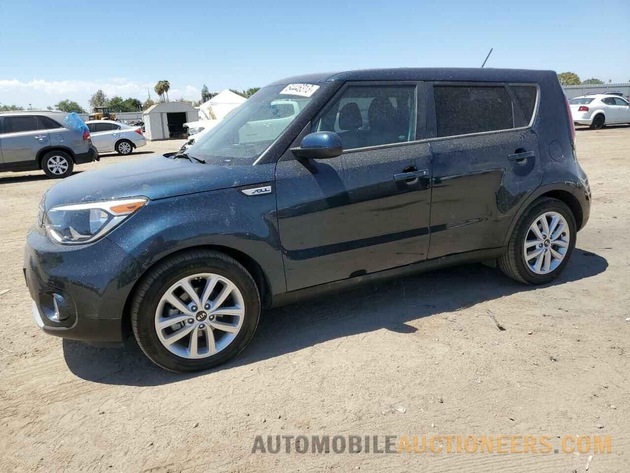 KNDJP3A5XJ7602134 KIA SOUL 2018