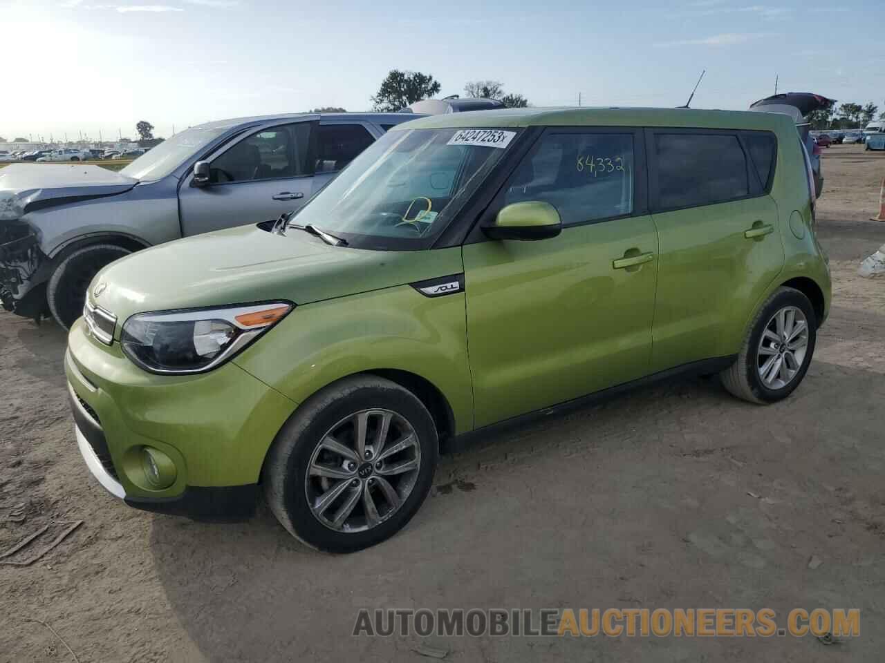 KNDJP3A5XJ7888194 KIA SOUL 2018