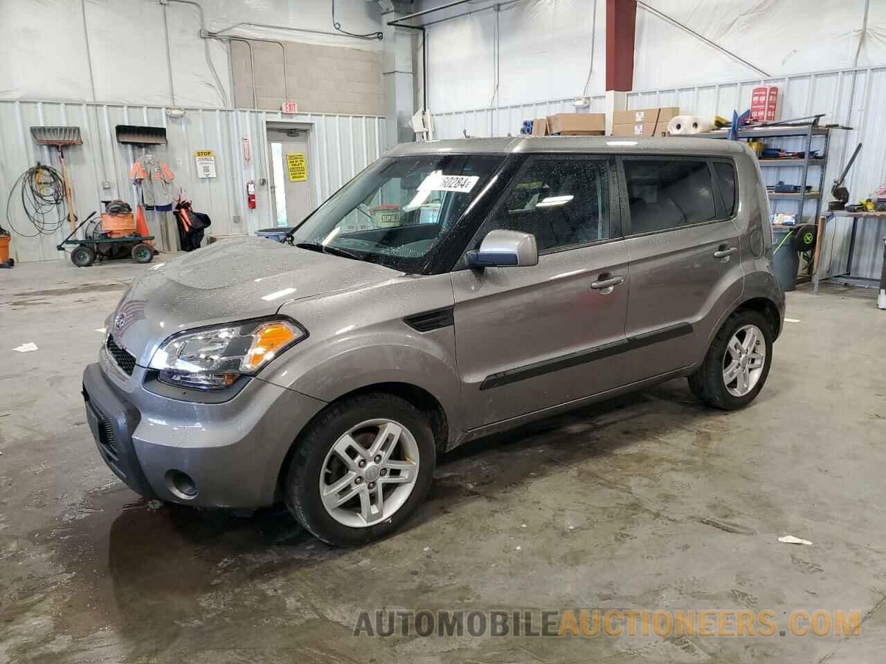 KNDJT2A26B7316388 KIA SOUL 2011