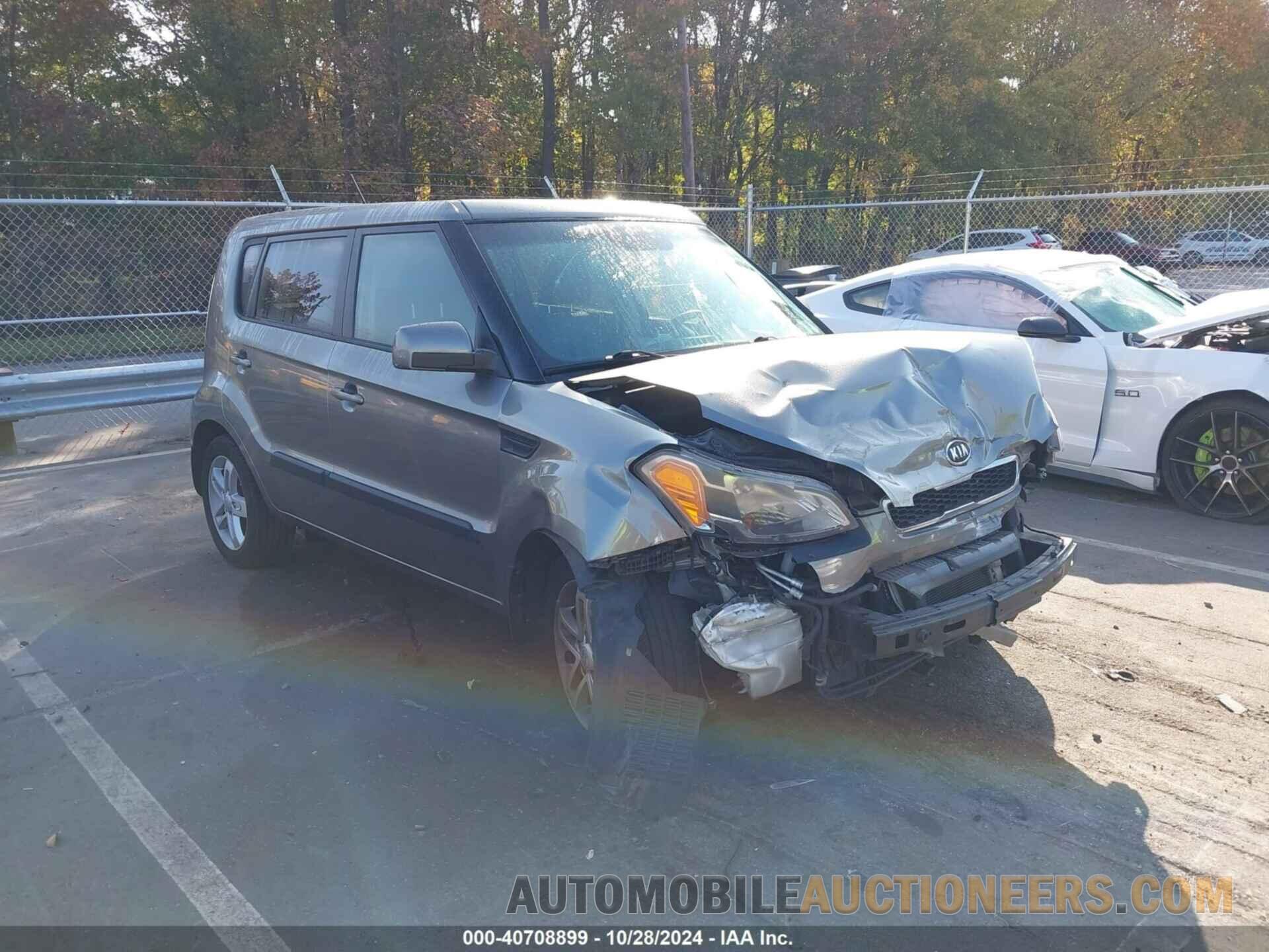 KNDJT2A26B7318240 KIA SOUL 2011