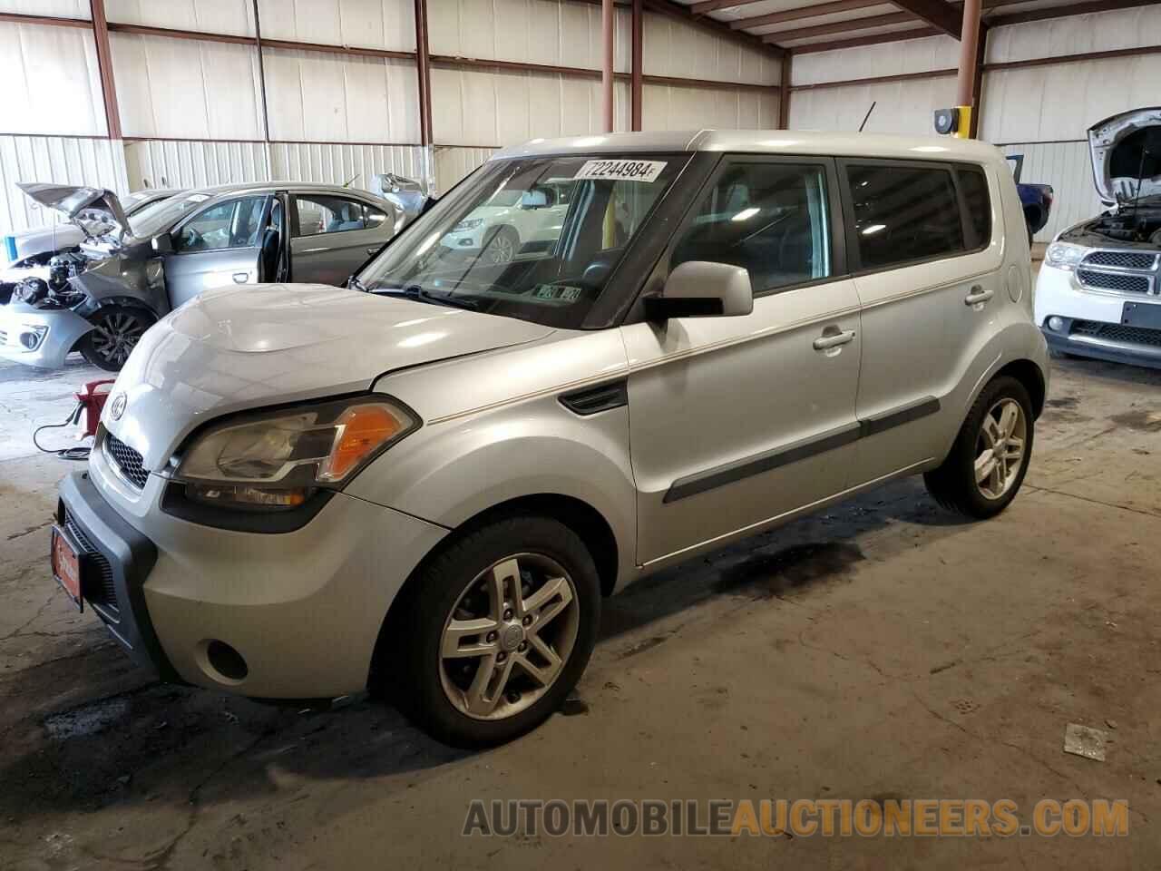 KNDJT2A26B7716547 KIA SOUL 2011