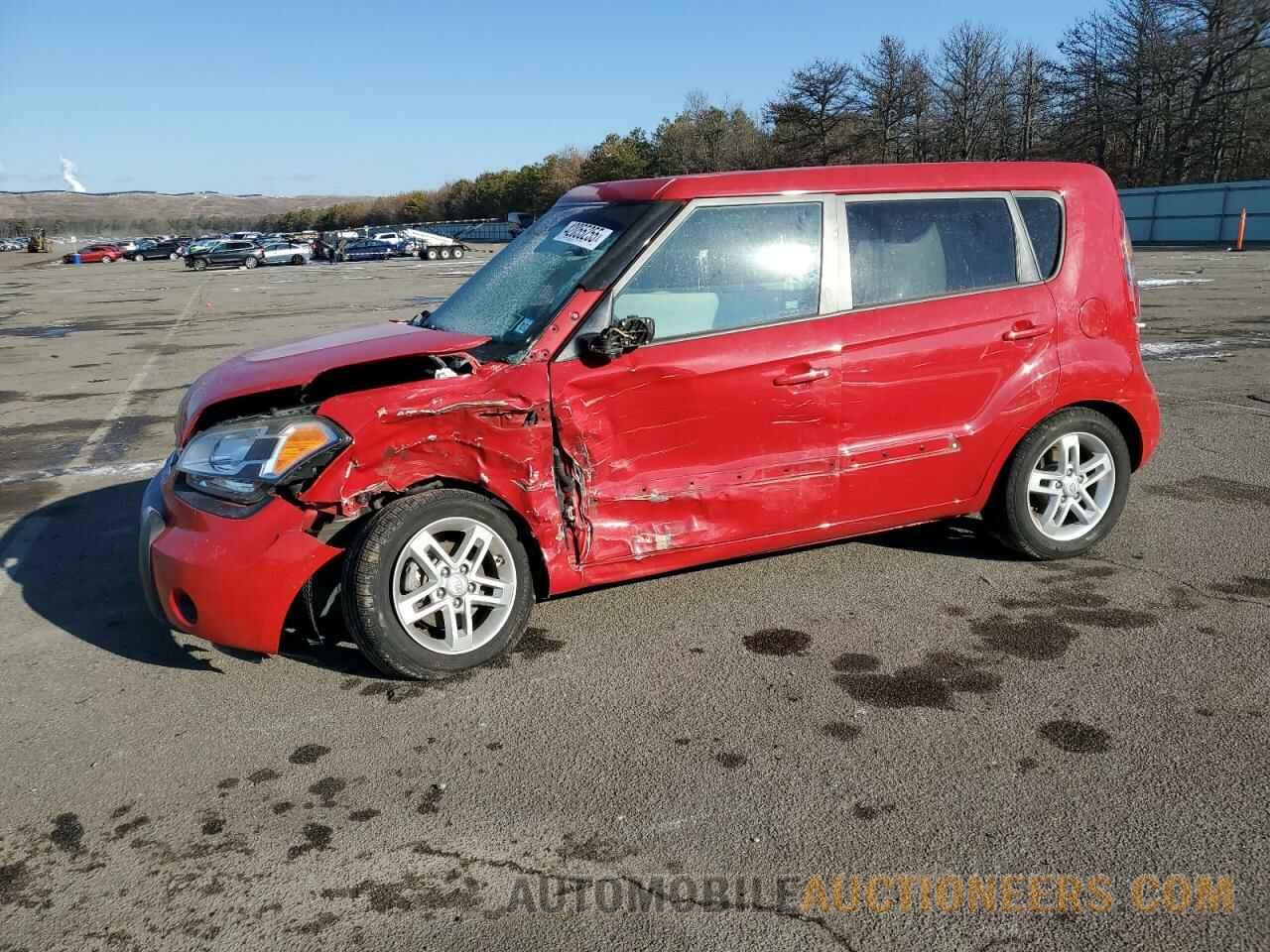 KNDJT2A27B7335726 KIA SOUL 2011