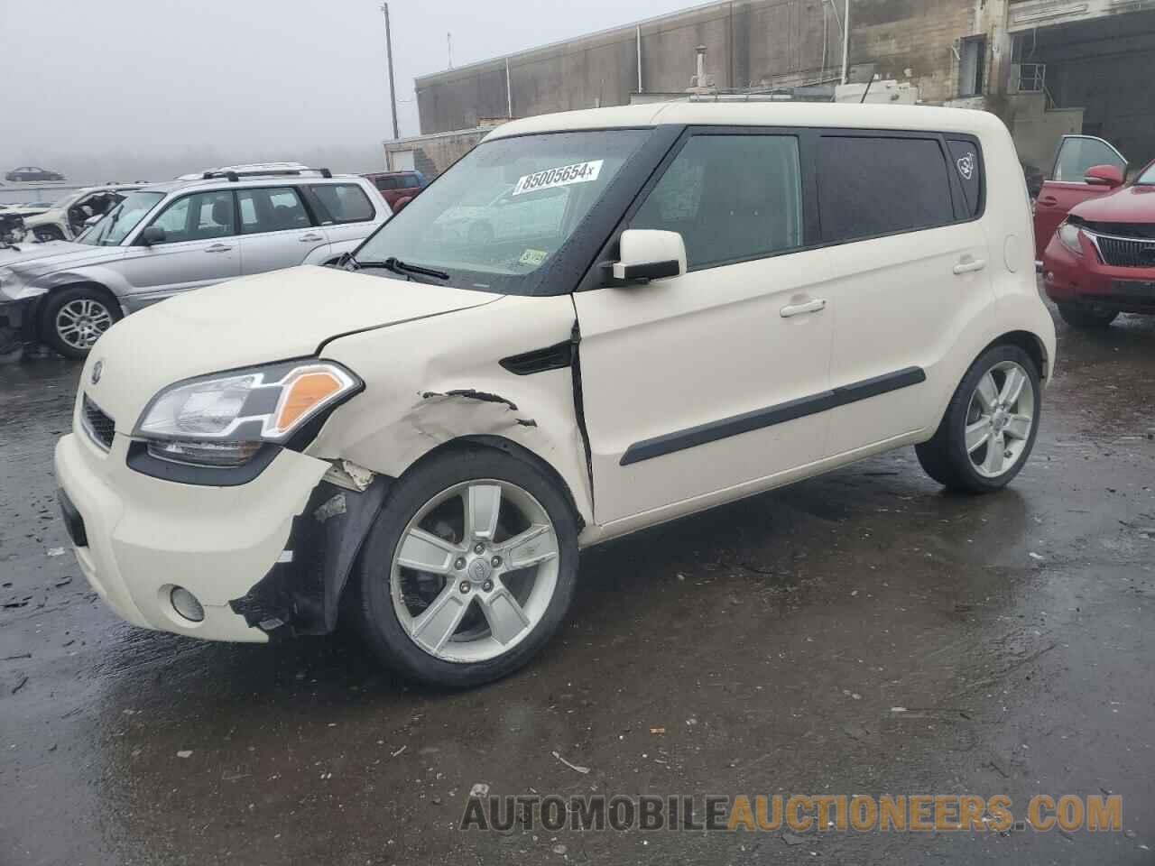 KNDJT2A28B7715089 KIA SOUL 2011