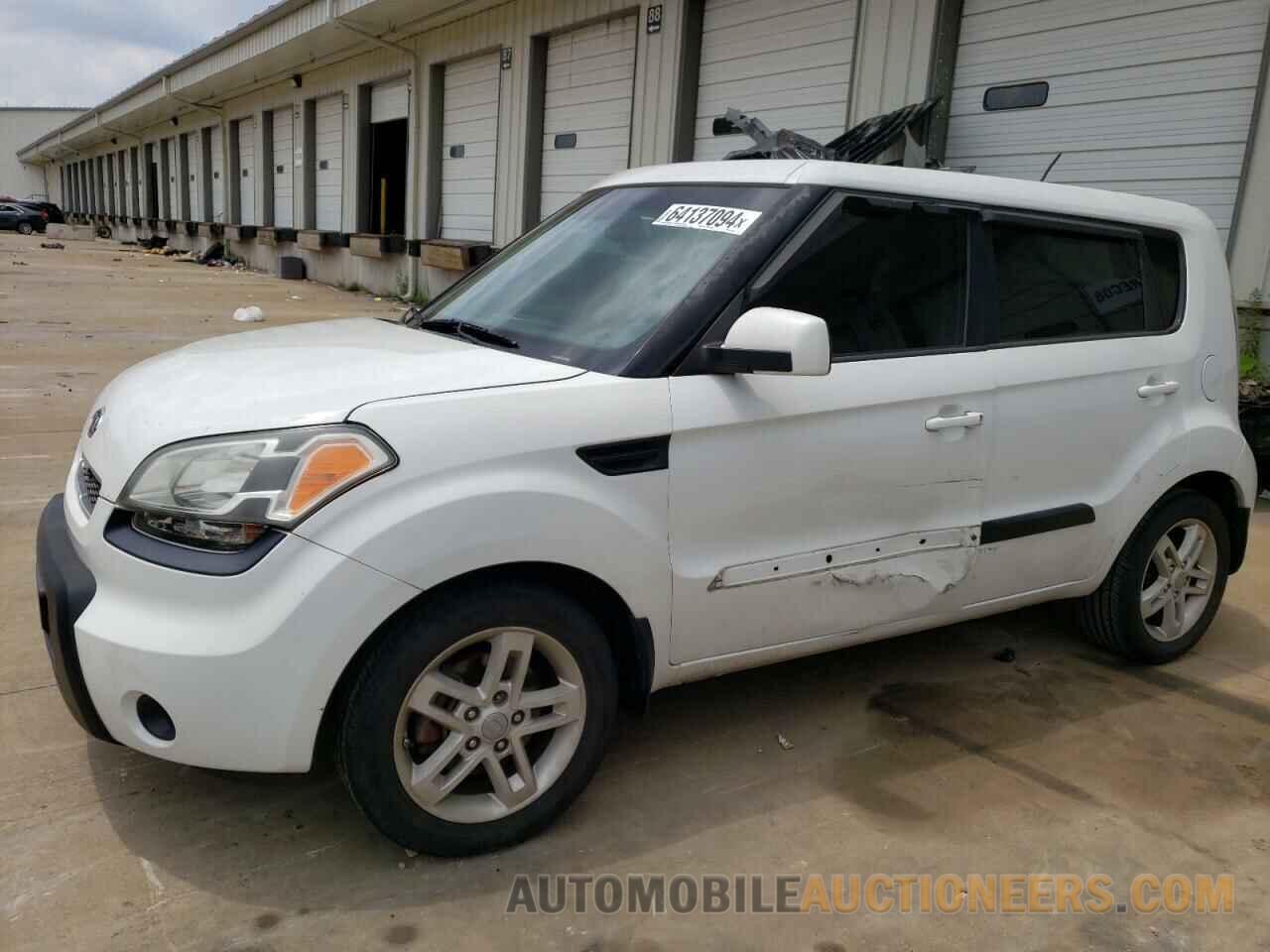 KNDJT2A29B7321648 KIA SOUL 2011