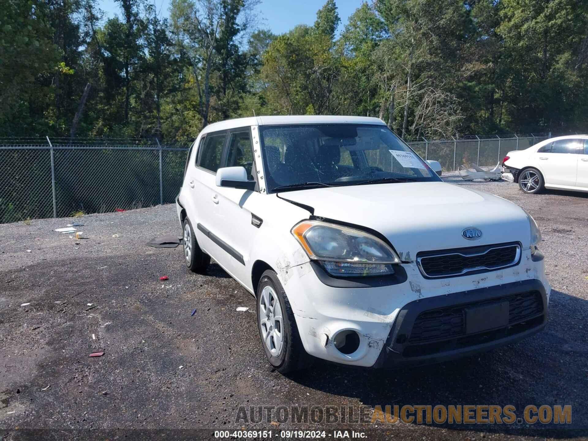 KNDJT2A50C7448090 KIA SOUL 2012