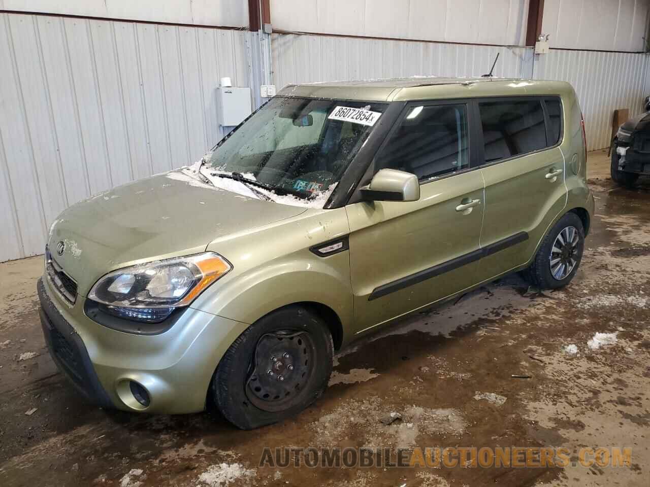 KNDJT2A50D7552483 KIA SOUL 2013