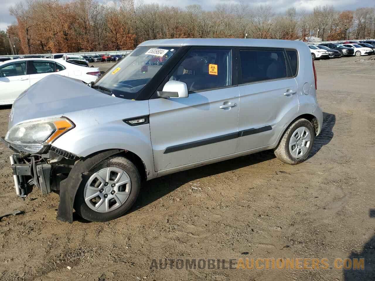 KNDJT2A51C7403143 KIA SOUL 2012