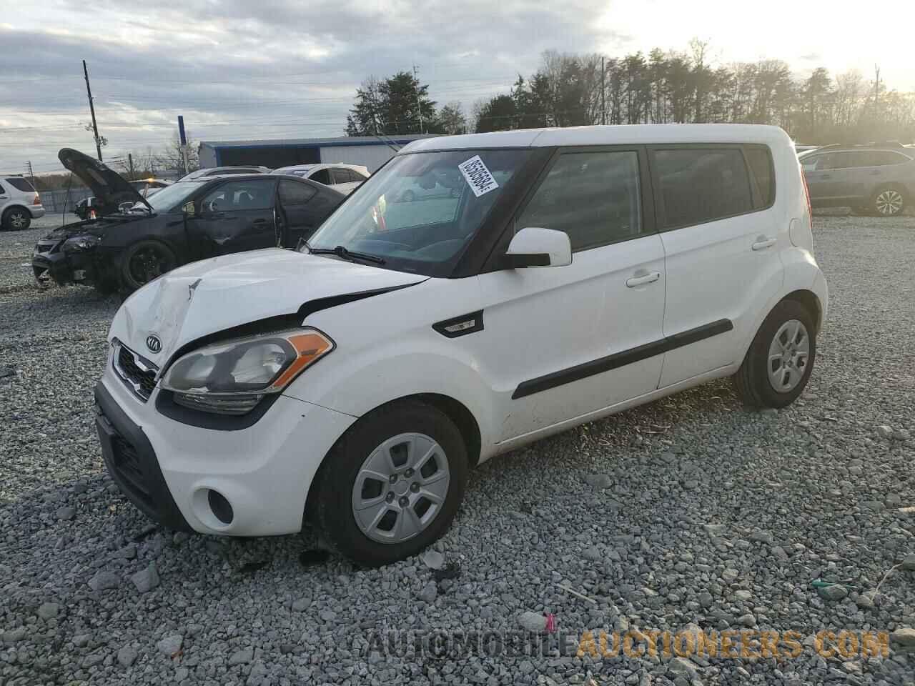 KNDJT2A51C7427698 KIA SOUL 2012