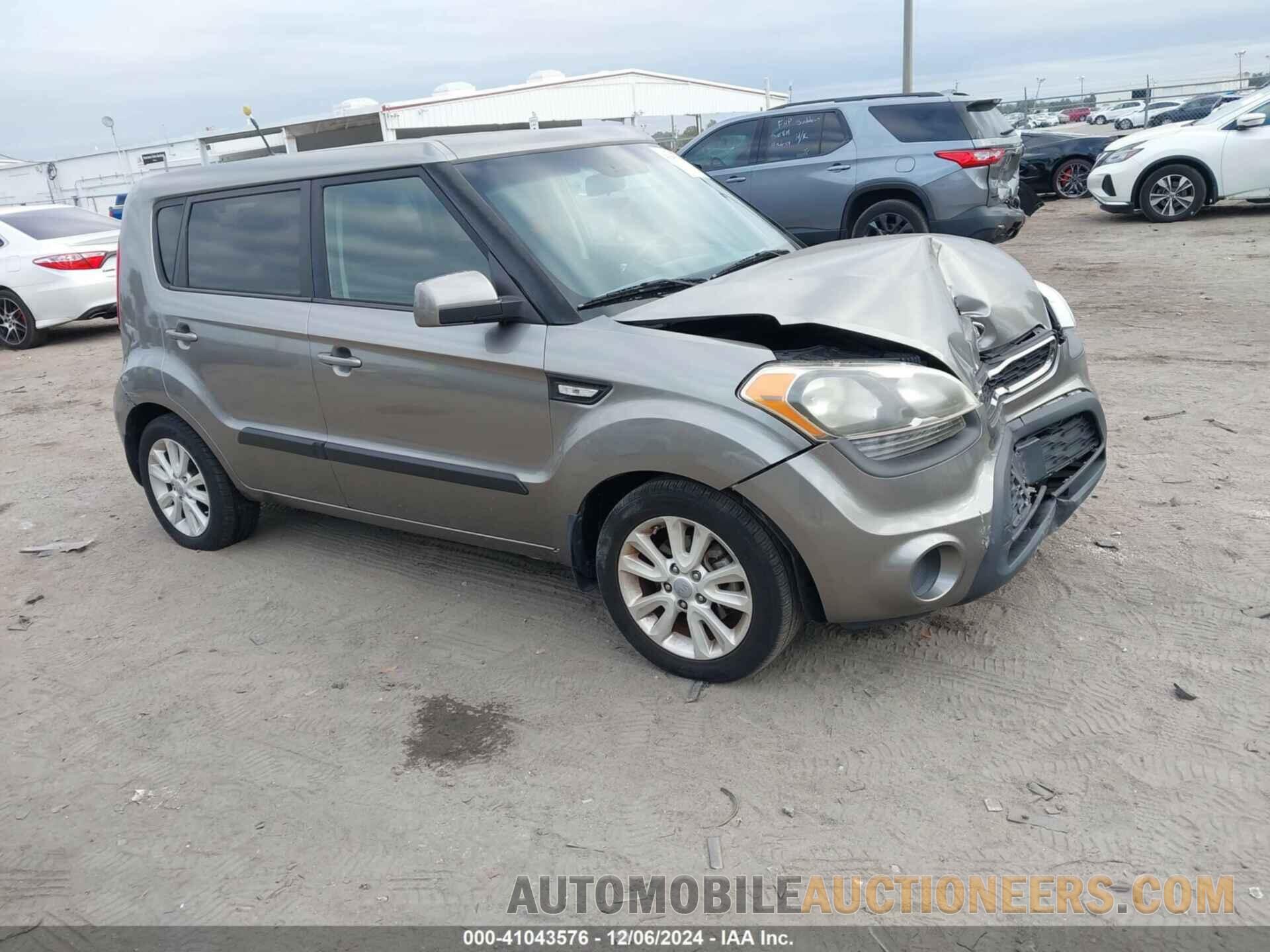 KNDJT2A51D7583841 KIA SOUL 2013