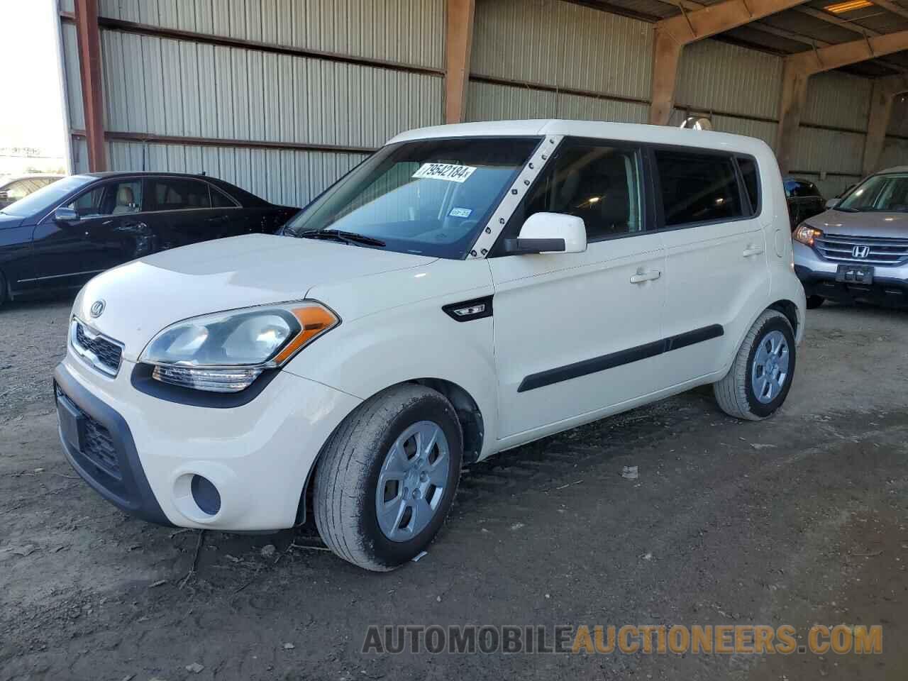 KNDJT2A52C7455588 KIA SOUL 2012