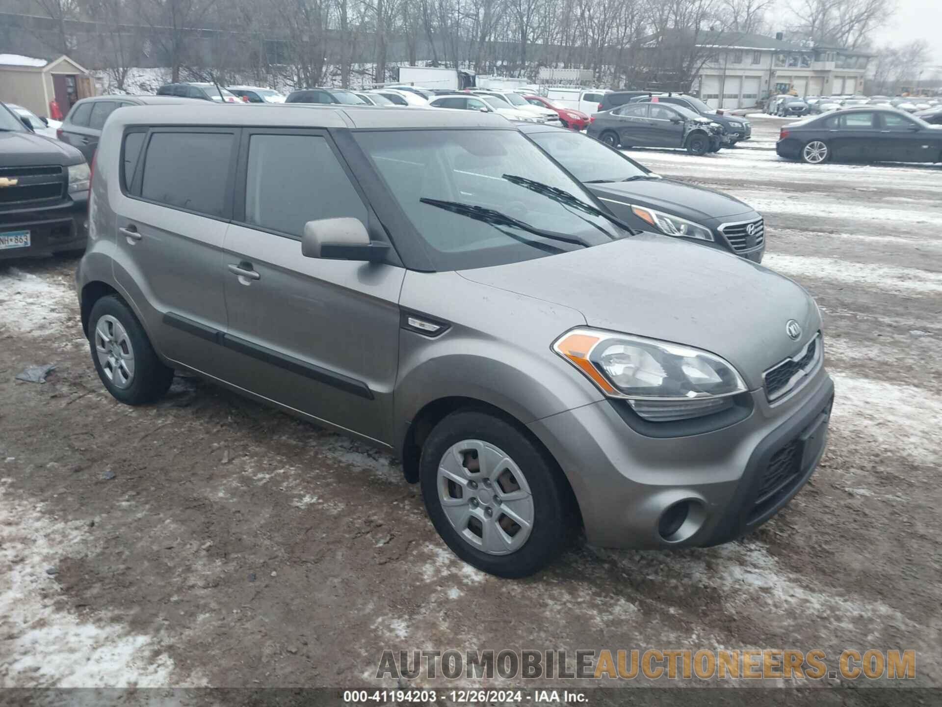 KNDJT2A52D7526564 KIA SOUL 2013