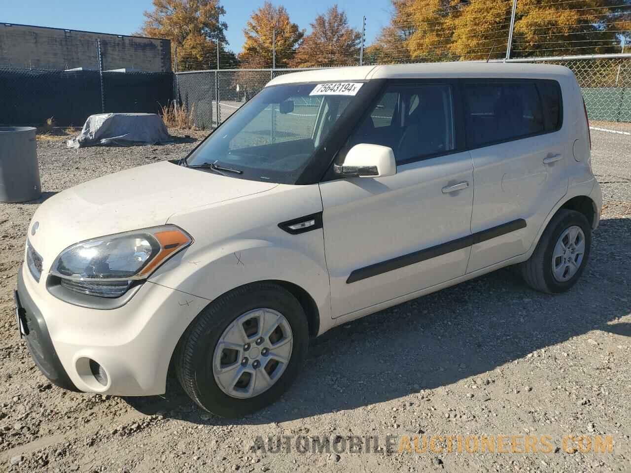 KNDJT2A52D7756105 KIA SOUL 2013