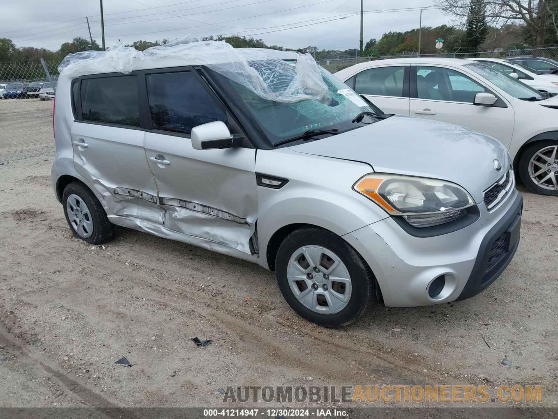 KNDJT2A52D7760381 KIA SOUL 2013