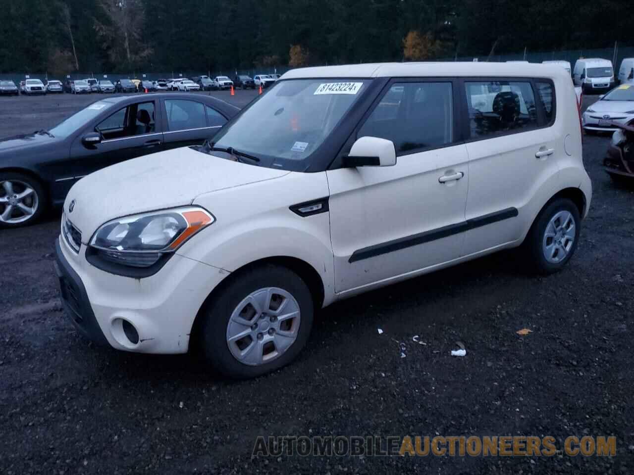 KNDJT2A53D7495244 KIA SOUL 2013