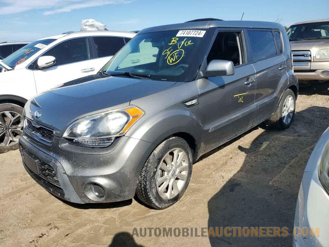 KNDJT2A53D7624499 KIA SOUL 2013