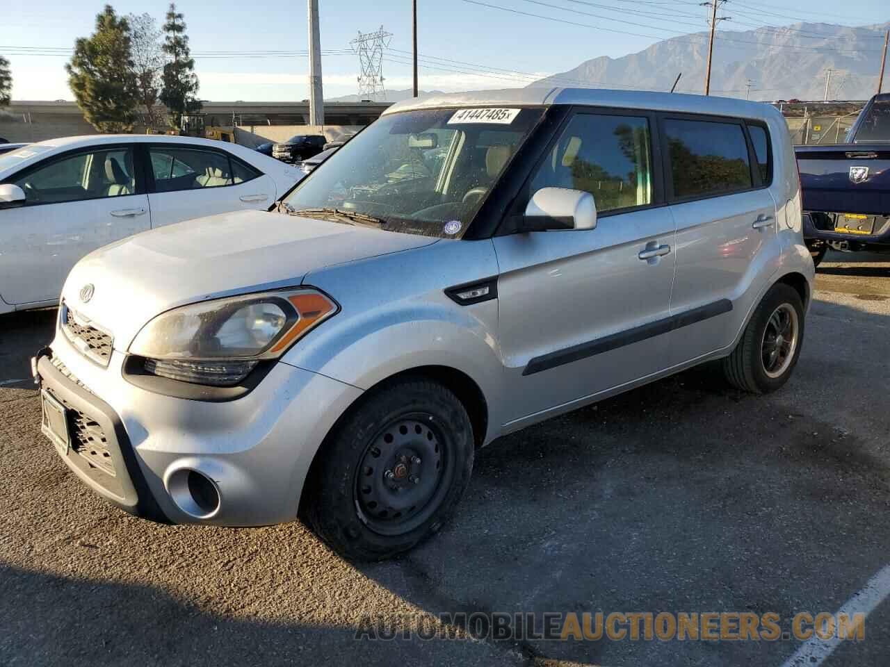 KNDJT2A54C7445516 KIA SOUL 2012