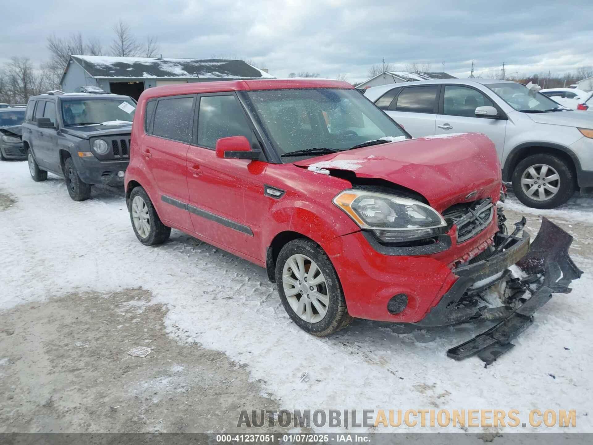 KNDJT2A55D7626447 KIA SOUL 2013