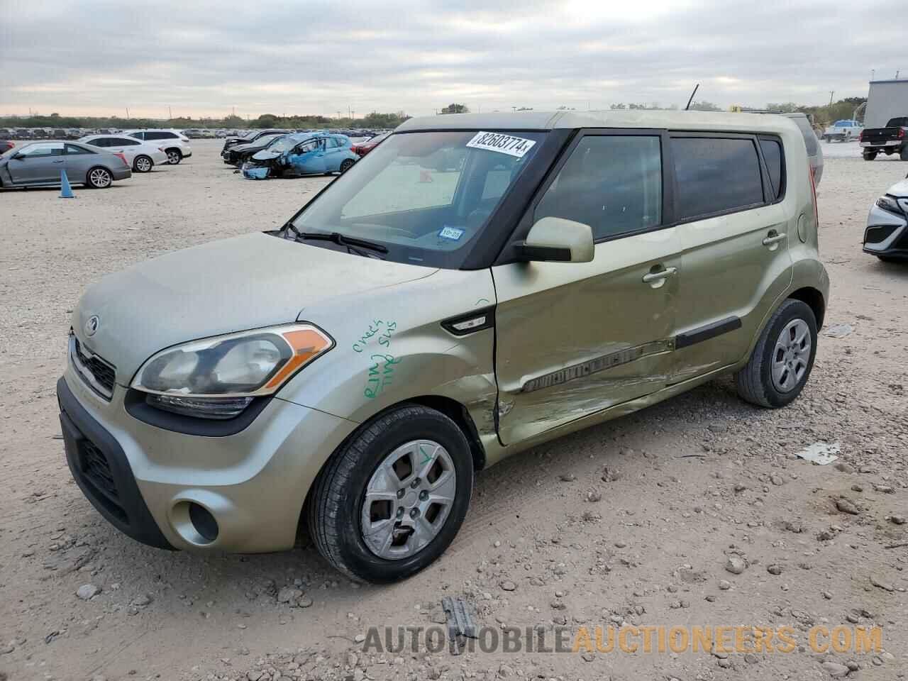 KNDJT2A55D7627940 KIA SOUL 2013