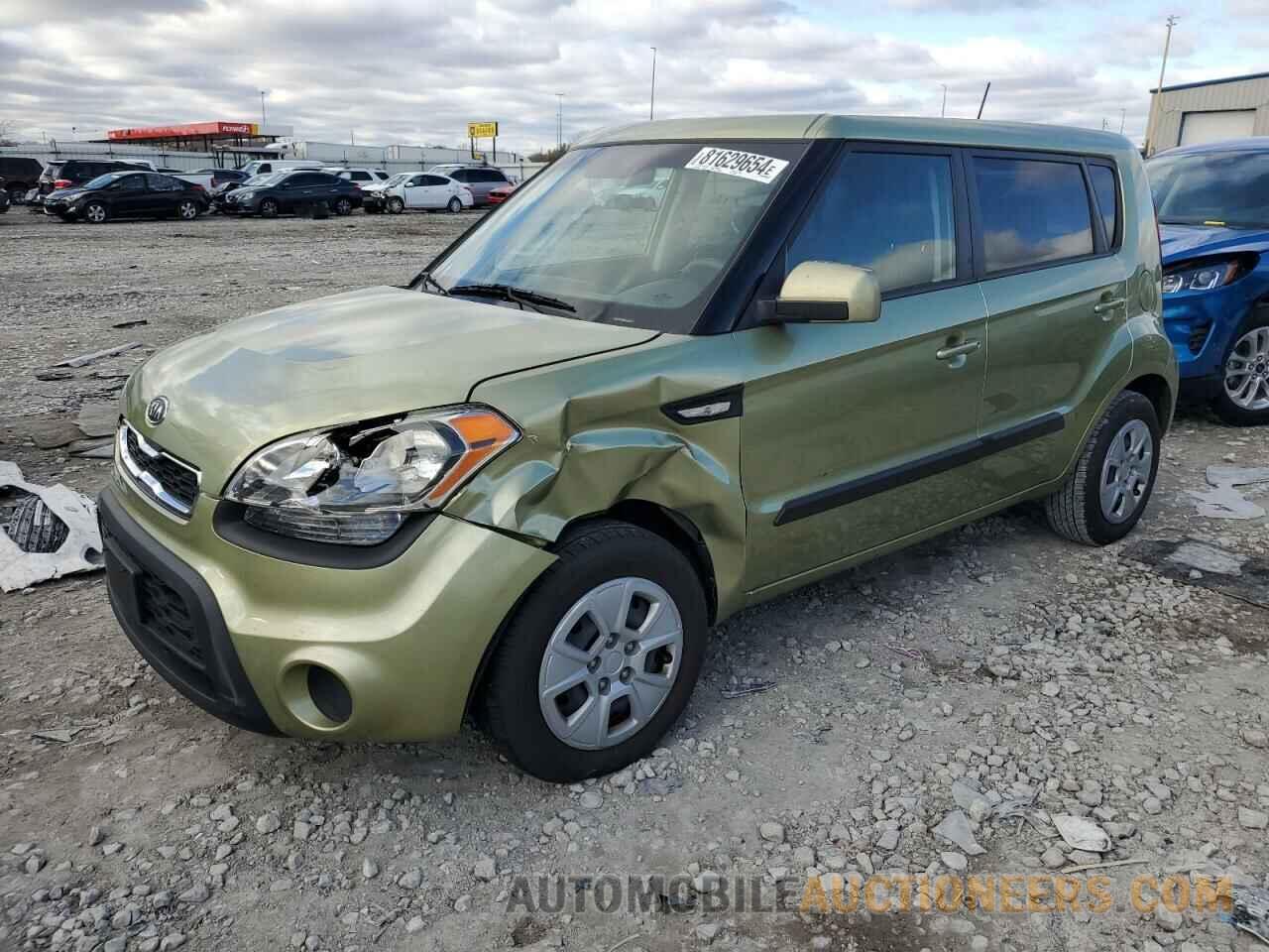 KNDJT2A56C7476072 KIA SOUL 2012