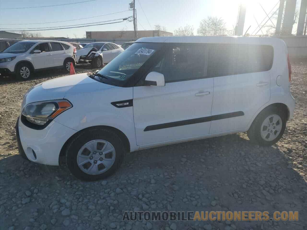 KNDJT2A56D7487378 KIA SOUL 2013