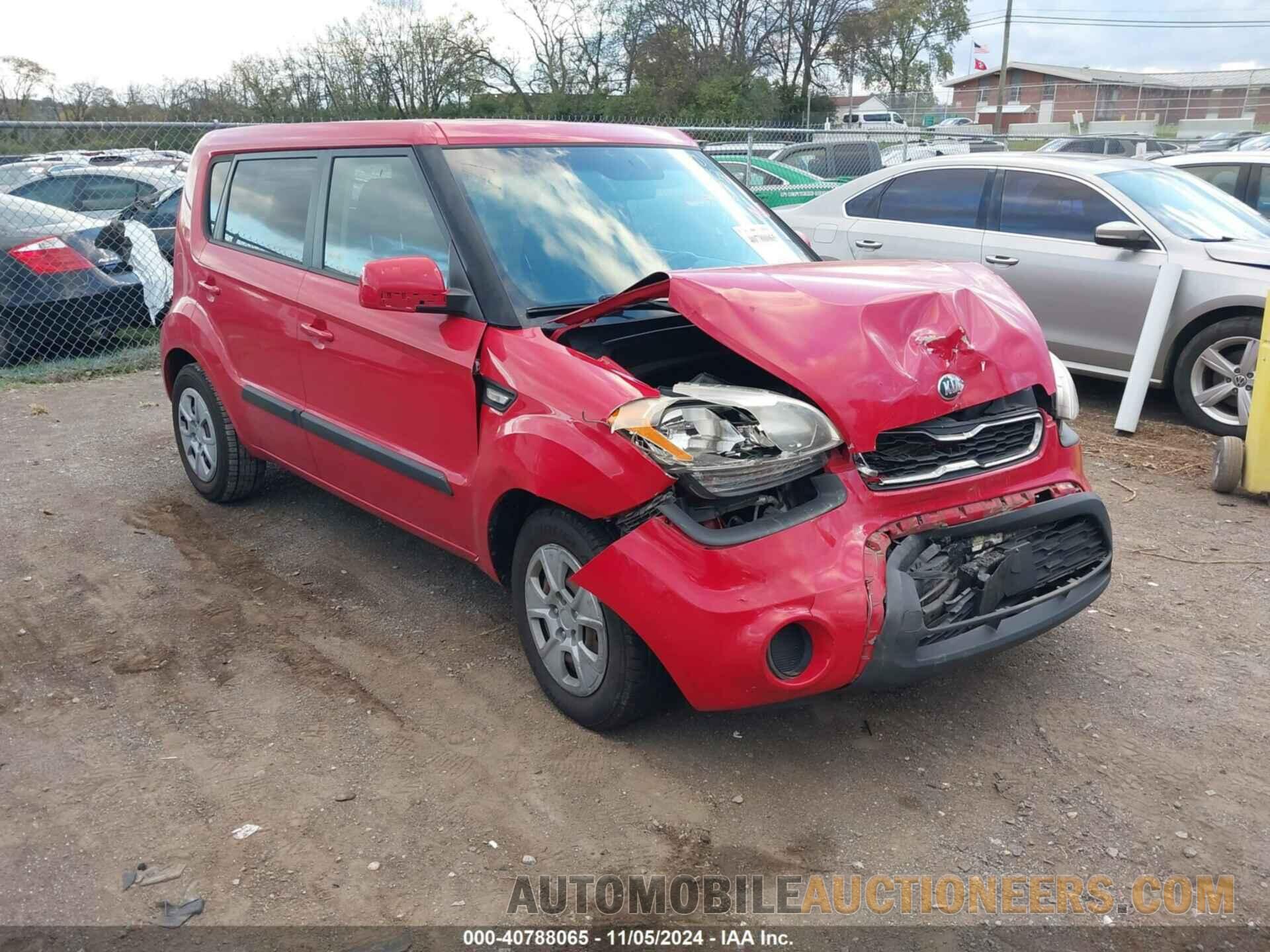 KNDJT2A56D7529984 KIA SOUL 2013